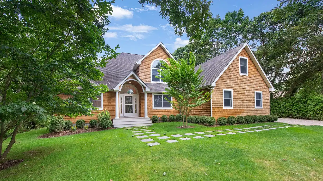 Well-appointed Home for Rent in Cold Spring Fairways