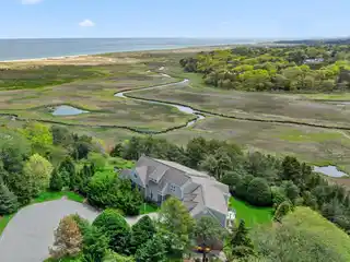 Nauset Beachfront Beauty with Panoramic Views