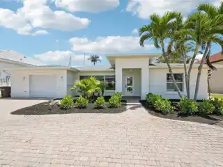 Waterfront Pool Home in Siesta Isles