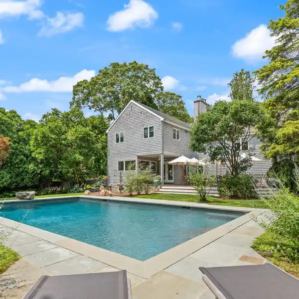 REFINED HAMPTONS RENTAL