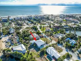 Charming Beach Cottage with Attached Bungalow