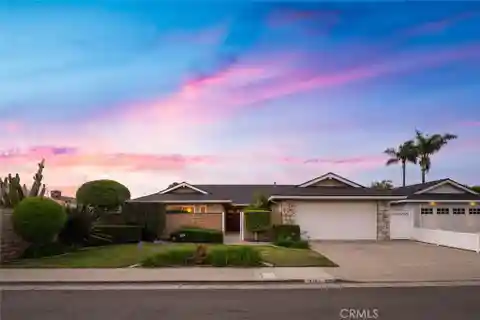 Huntington Beach Gem with Spacious Private Yard