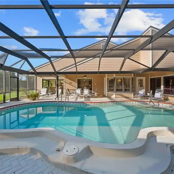 PRESERVE-VIEW GEM WITH DESIGNER FINISHES & PRIVACY