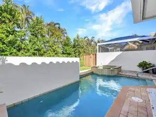 Luxurious Park Shore Townhome