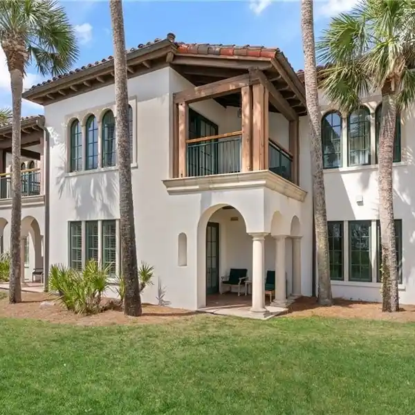 OPPORTUNITY IN THE CLOISTER OCEAN RESIDENCES