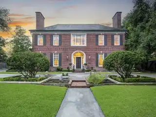 Exquisite Brick Residence in River Oaks