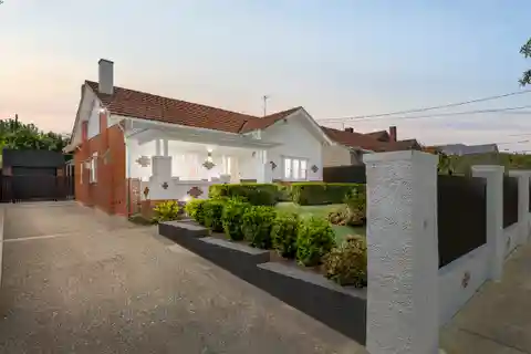 Timeless Allure and Radiating Modern Sophistication Bungalow