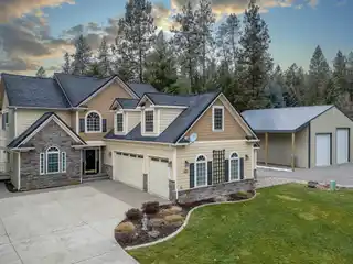 Exceptional Home at Chewelah Golf and Country Club