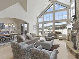 Unique and Exquisite Residence