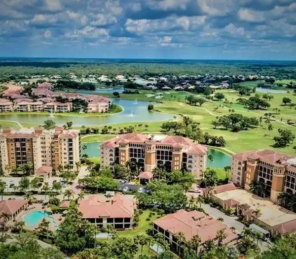 LIGHT AND BRIGHT END UNIT AT VISTA POINTE IN VINEYARDS
