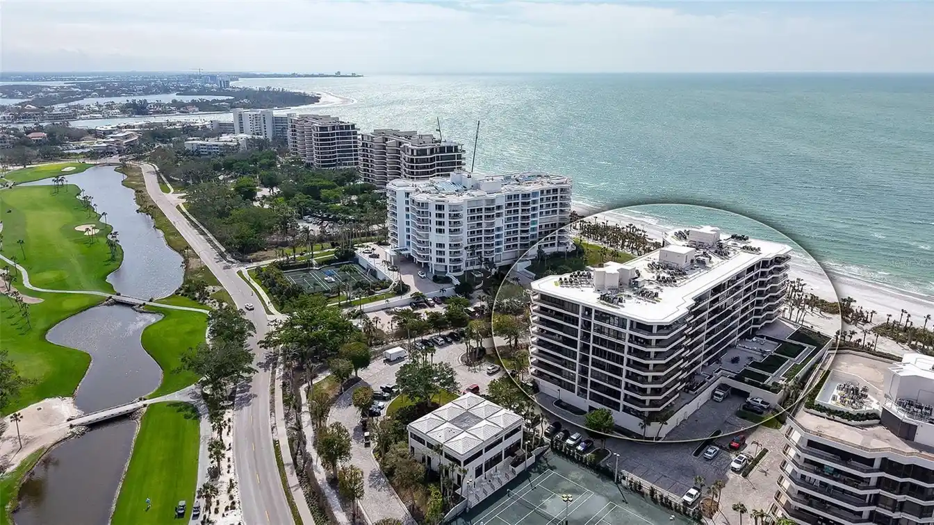 Luxurious Gulf-front Living with Breathtaking Views