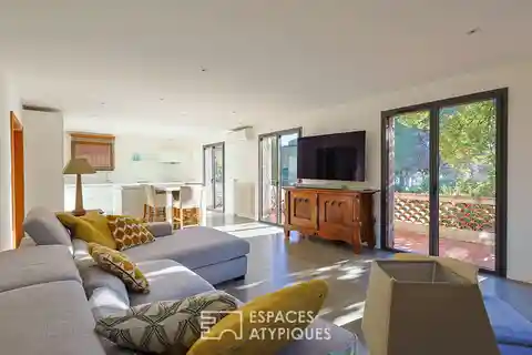 Renovated House Near the Beaches and the Heart of Town