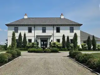 Georgian-Style Estate on Eight-Plus Acres