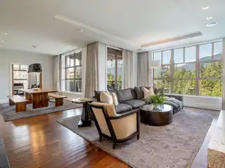 Modern Luxury Getaway