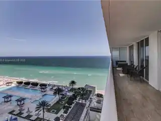 Elegantly Designed Residence with Breathtaking Views