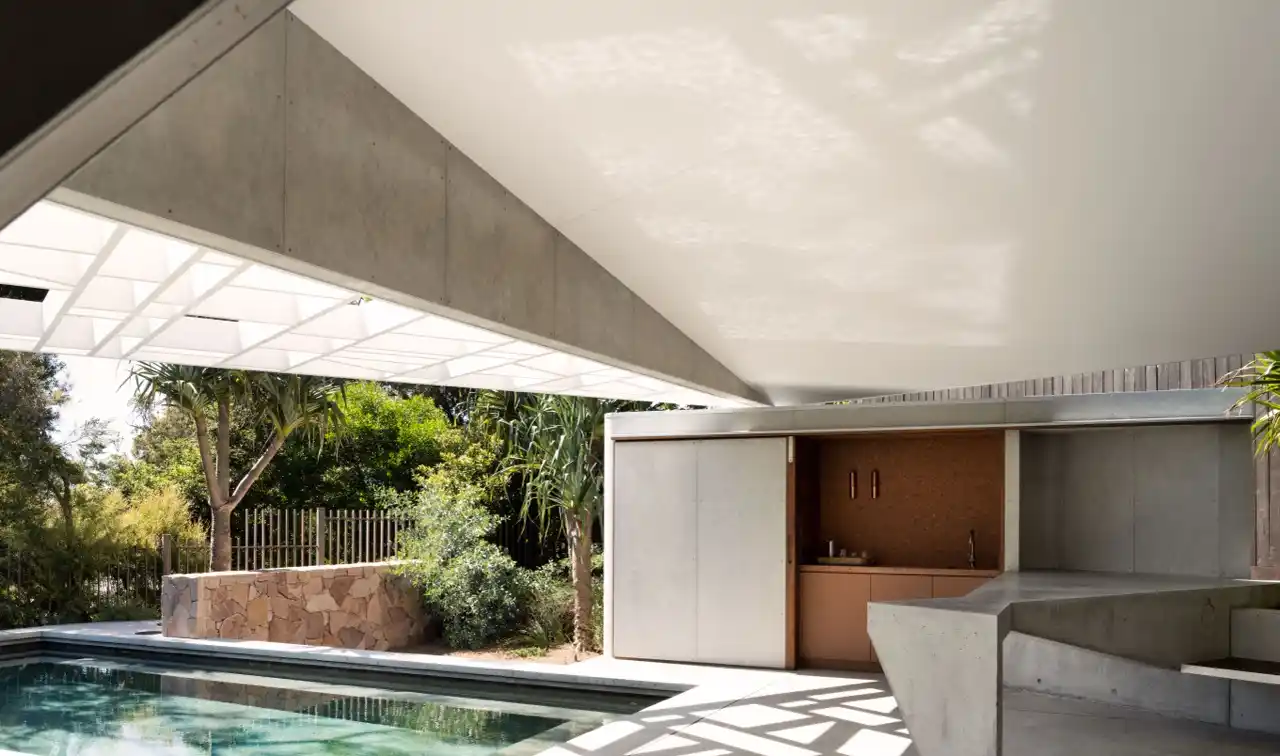 Ultimate Family Retreat Estate in Macmasters Beach