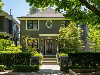 Spectacular Home Loaded with Contemporary Updates