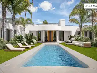 Mid-Century Elegance Meets a Delightful Palm Springs Vibe