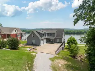Peaceful River Living