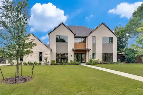 Impressive New Construction Home in Melshire Estates