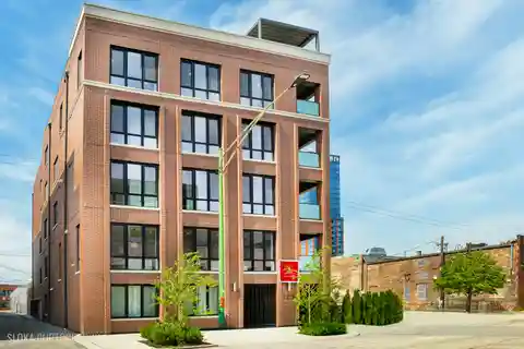 West Loop Penthouse with Private Rooftop