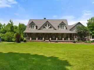 Breathtaking Horse Property on the Yadkin River