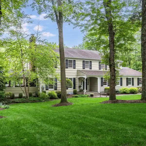 TIMELESS BASKING RIDGE COLONIAL
