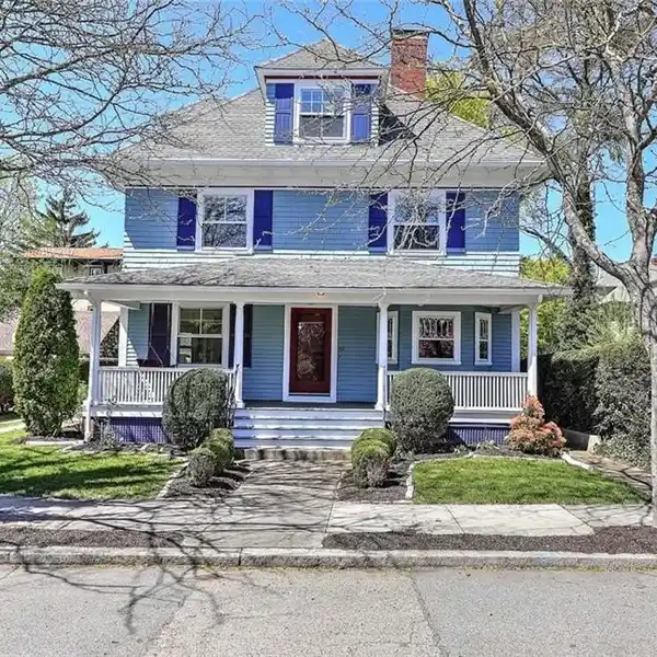 OUTSTANDING 1900S COLONIAL