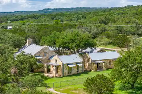 Extraordinary 70-acre Private Retreat