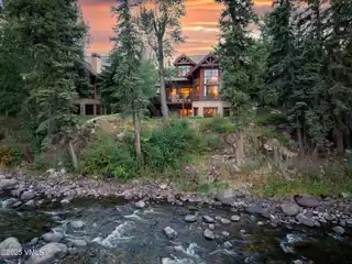 Private Riverfront Oasis in Arrowhead