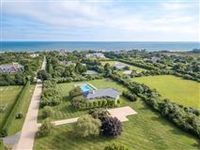 SPECTACULAR NEWLY RENOVATED MODERN HOME WITH OCEAN ACCESS IN SAGAPONACK