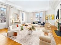 LIGHT AND BRIGHT PARK AVENUE PRE-WAR RESIDENCE