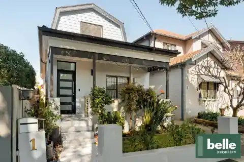 Lovely Home in Blue-ribbon Location