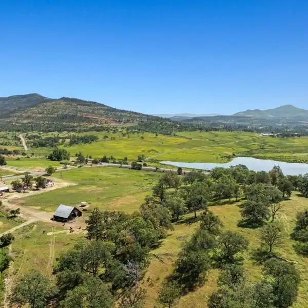 GREAT RANCH PROPERTY IN SOUTHERN OREGON