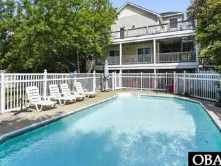 Beach Contemporary Home in the Heart of Duck