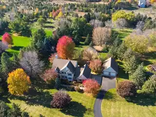 Private Nature Retreat with Modern Comforts