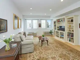 Oversized One-Bedroom in Park Slope