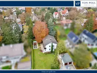 Timeless Elegance with Functional Comfort