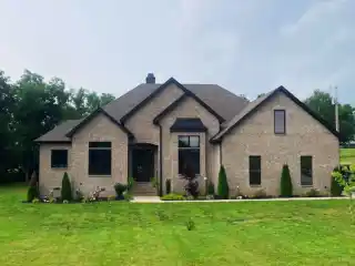 Space and Privacy on over Five Acres
