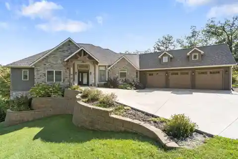 Elegant Home with Breathtaking Golf Views