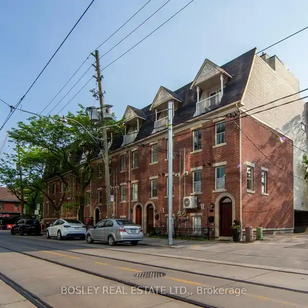 VICTORIAN CHARM MEETS DOWNTOWN TORONTO LIVING
