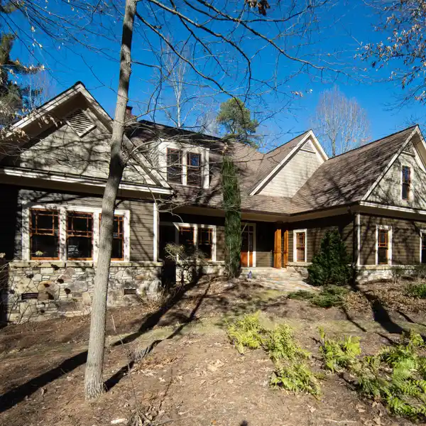 CUSTOM HOME IN THE HEART OF BILTMORE LAKE