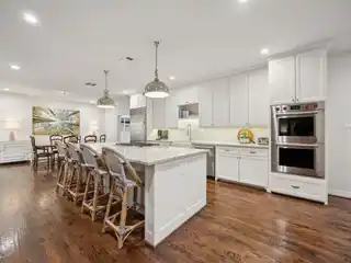 Stunning Ranch in the Heart of Windsor Park