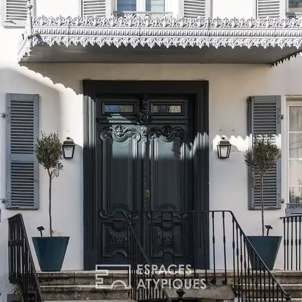 MAJESTIC BOURGEOIS HOME BLENDING CHARM AND LUXURY