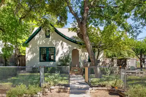Wonderfully Restored Tudor in Ideal Shoal Crest Location