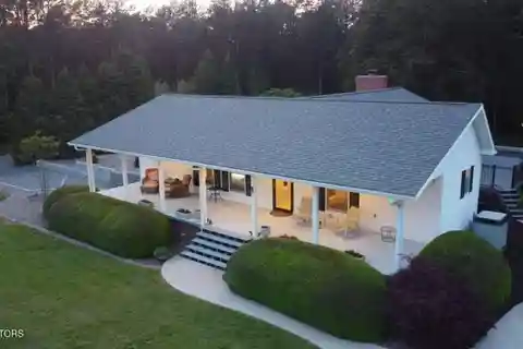 Extraordinary Family Estate