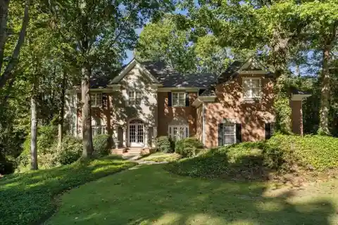 Impressive Home on a Serene Cul-de-sac