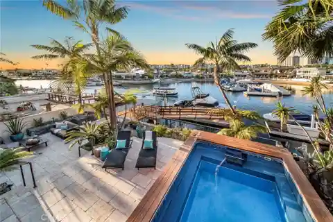 Prestigious Double-Lot Waterfront Estate on Newport Island