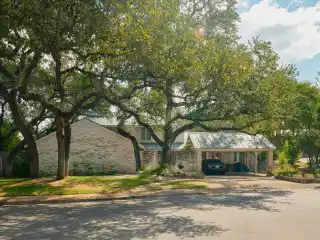 Fantastic Opportunity in Tarrytown