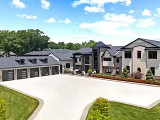 New Construction Luxury Estate on Cass Lake